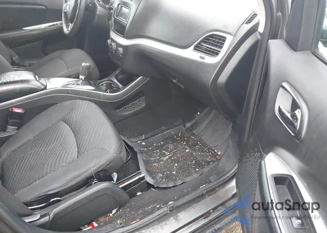 2016 Dodge Journey Sxt z USA, uszkodzony, nr VIN 3C4PDCBG0GT134177